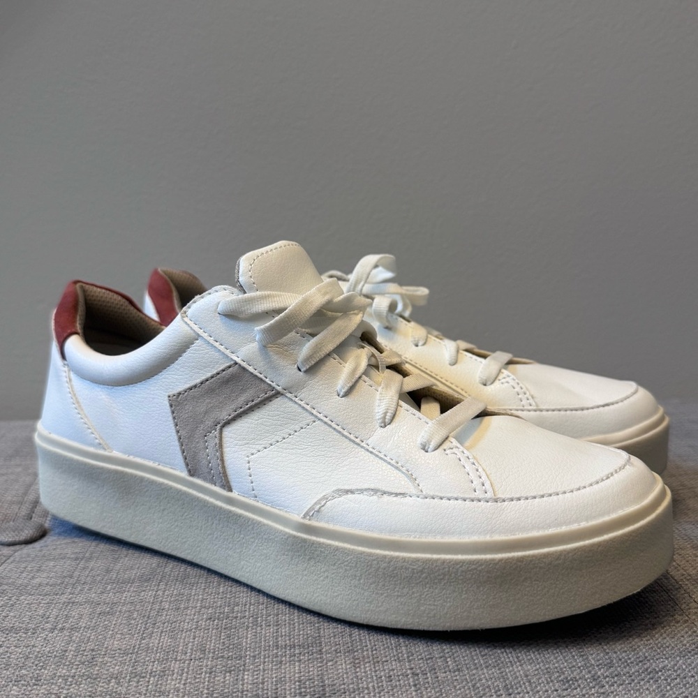 Dr. Scholl's Madison Sneaker - Women's Size 9.5